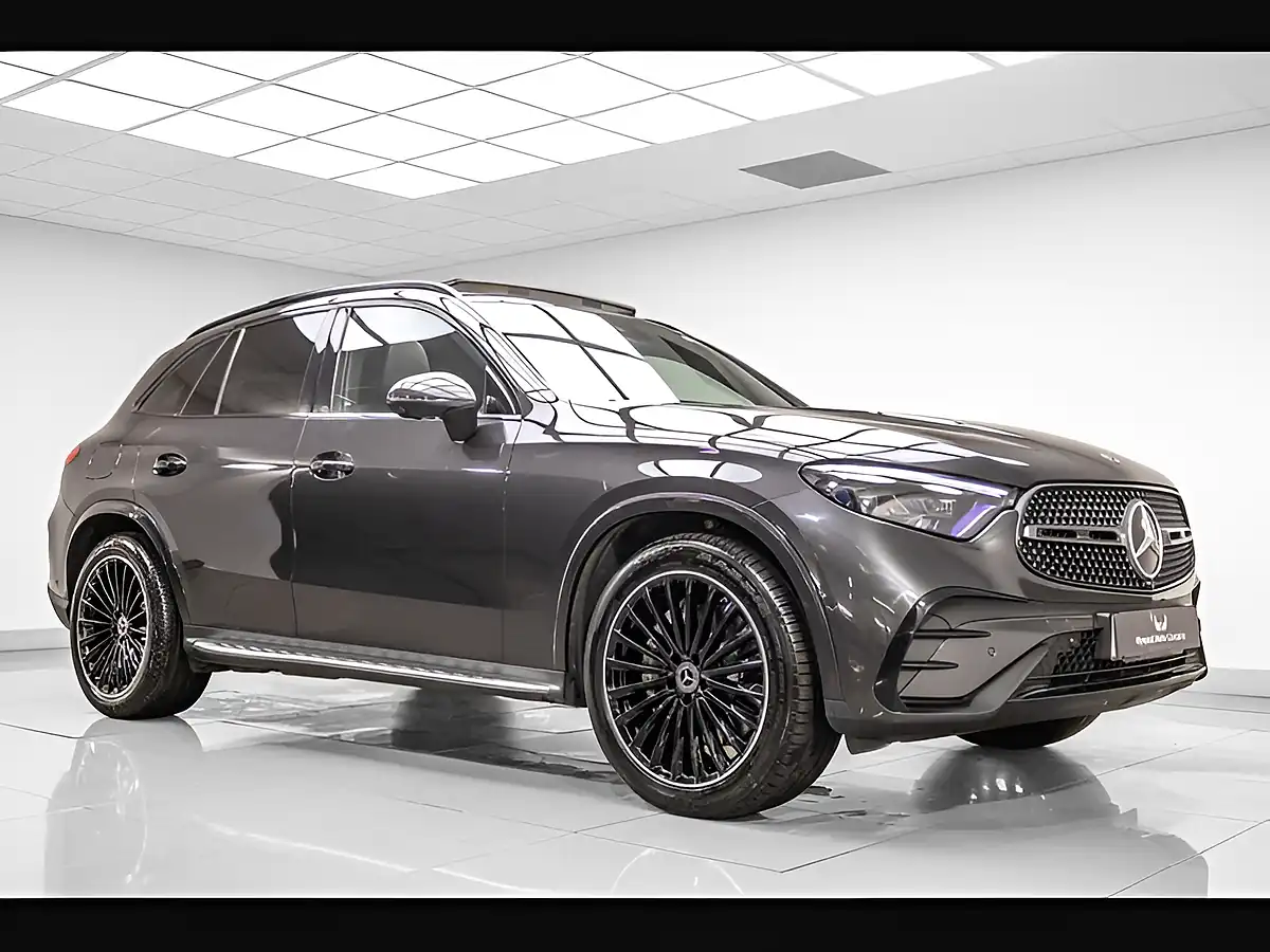 Used 2023 Mercedes-Benz Glc AMG Line (premium Plus) Grey - Interior and Exterior details 3