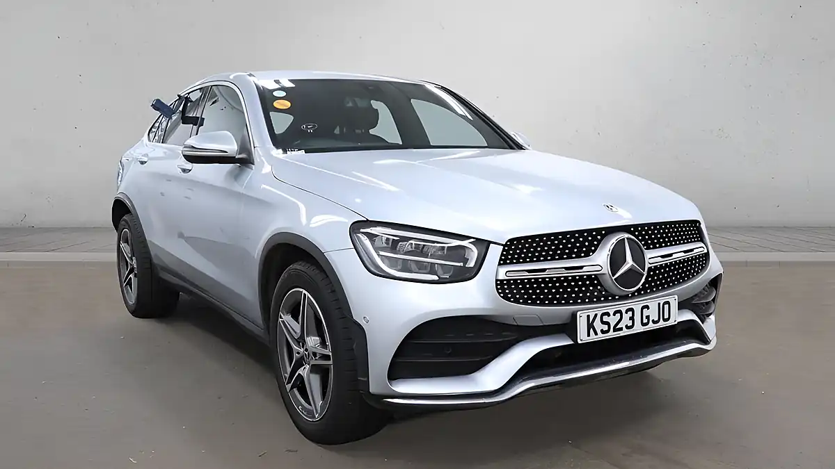 Used 2023 Mercedes-Benz Glc AMG Line Silver - Front View