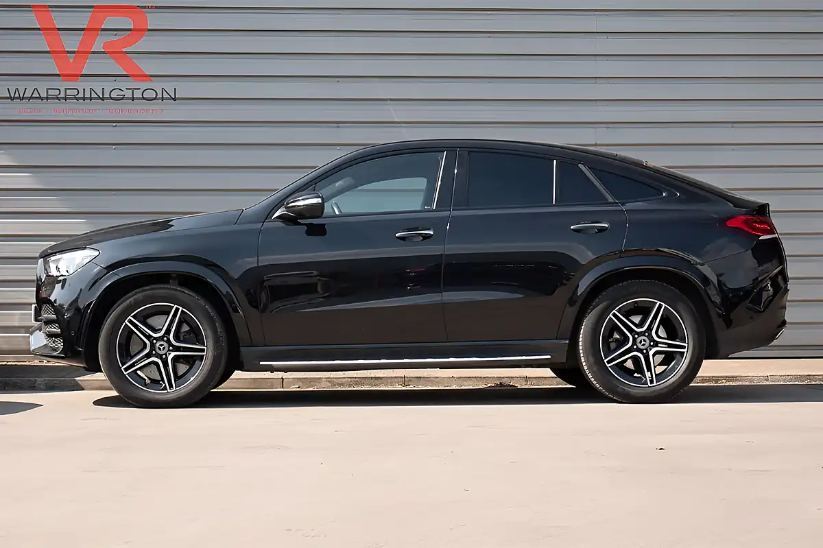 Used 2023 Mercedes-Benz Gle AMG Line (premium Plus) Obsidian Black - Interior and Exterior details 9
