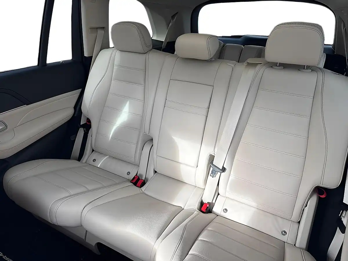 Used 2023 Mercedes-Benz Gls Night Edition Blue - Interior and Exterior details 20