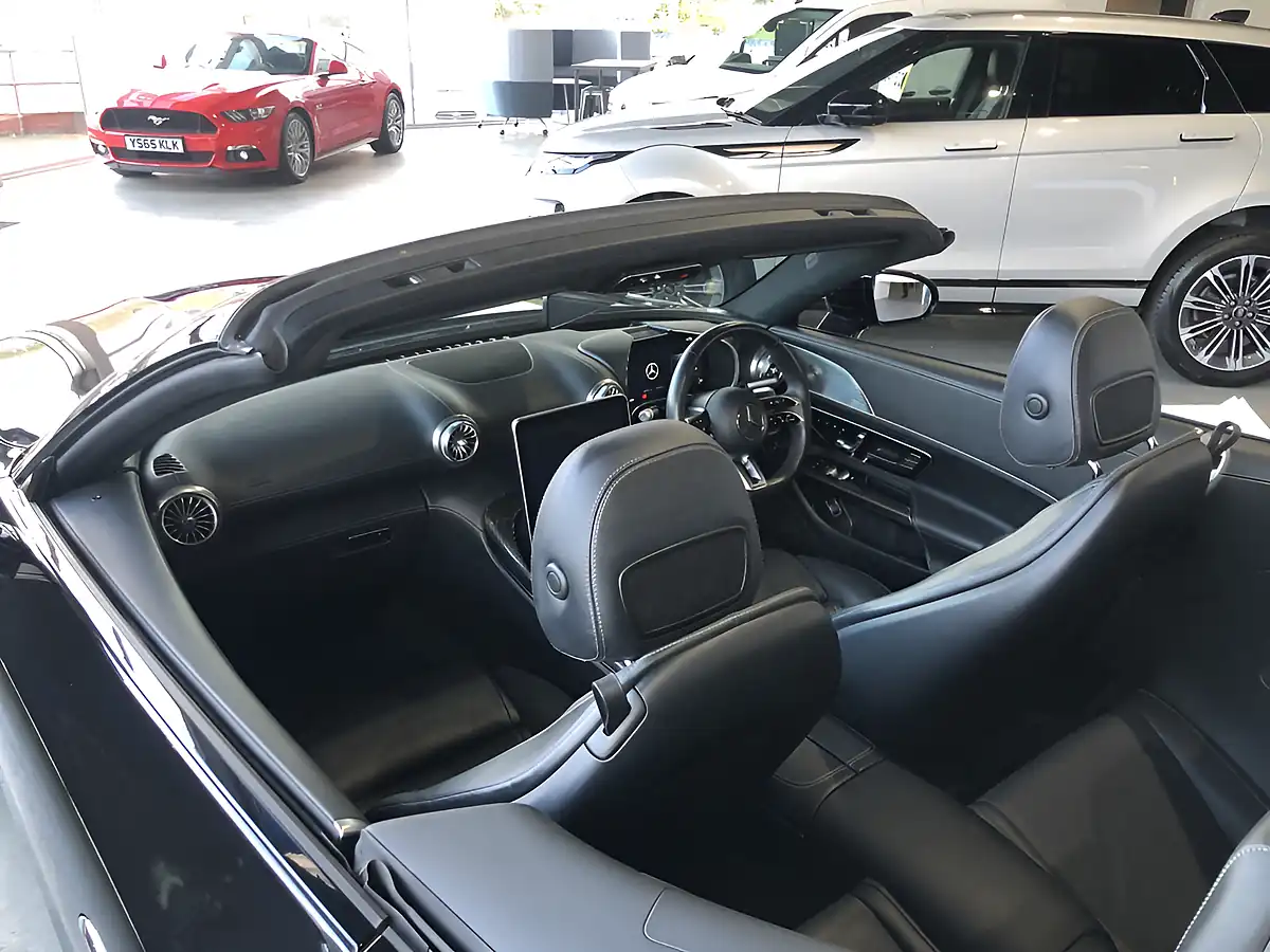Used 2023 Mercedes-Benz Sl Premium Plus Black - Interior and Exterior details 9