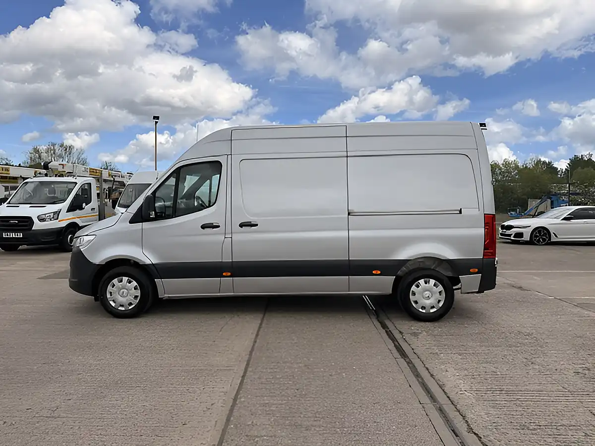 Used 2023 Mercedes Benz Sprinter 315 Premium Silver - Interior and Exterior details 8
