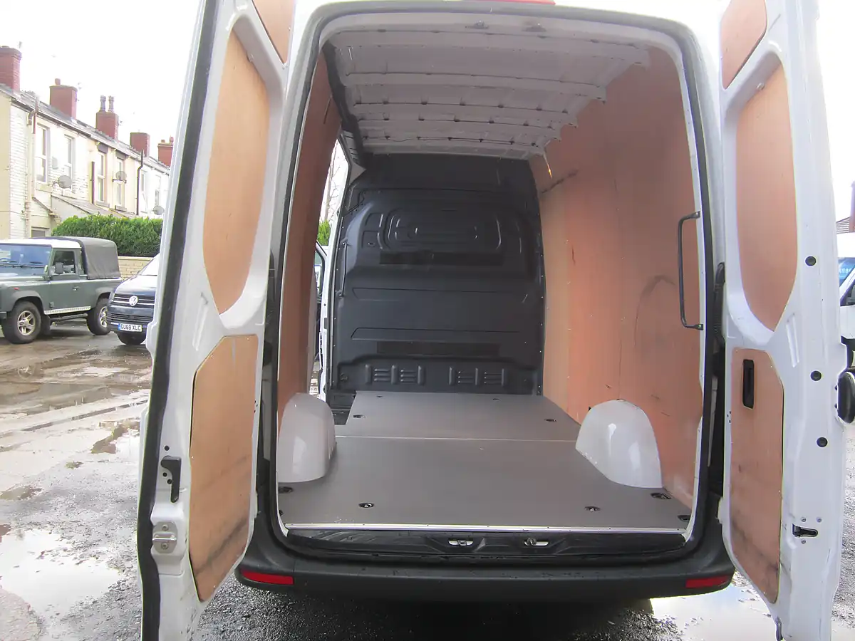 Used 2023 Mercedes-Benz Sprinter 315 Progressive White - Interior and Exterior details 11