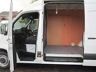 Used 2023 Mercedes-Benz Sprinter 315 Progressive White - Interior and Exterior details 12