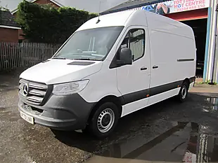 Used 2023 Mercedes-Benz Sprinter 315 Progressive White - Interior and Exterior details 3