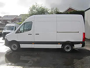 Used 2023 Mercedes-Benz Sprinter 315 Progressive White - Interior and Exterior details 4