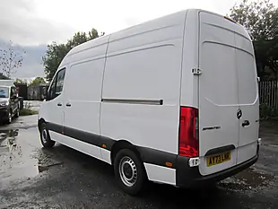 Used 2023 Mercedes-Benz Sprinter 315 Progressive White - Interior and Exterior details 5