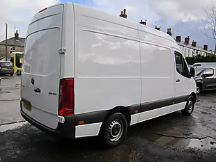 Used 2023 Mercedes-Benz Sprinter 315 Progressive White - Interior and Exterior details 7