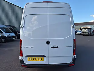 Used 2023 Mercedes-Benz Sprinter Mwb 6seat Combi White - Interior and Exterior details 11