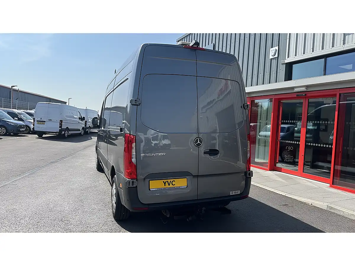 Used 2023 Mercedes-Benz Sprinter Premium Grey - Interior and Exterior details 8
