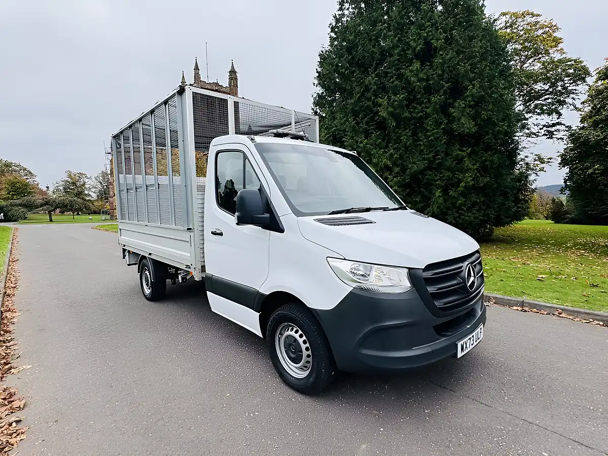 Used 2023 Mercedes-Benz Sprinter Progressive White - Front View