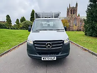 Used 2023 Mercedes-Benz Sprinter Progressive White - Interior and Exterior details 2