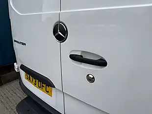 Used 2023 Mercedes-Benz Sprinter Progressive White - Interior and Exterior details 13