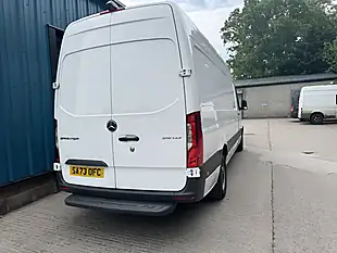 Used 2023 Mercedes-Benz Sprinter Progressive White - Interior and Exterior details 9