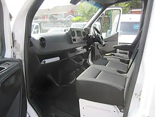 Used 2023 Mercedes-Benz Sprinter Progressive White - Interior and Exterior details 4