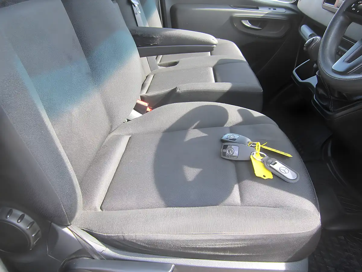 Used 2023 Mercedes-Benz Sprinter Progressive White - Interior and Exterior details 6
