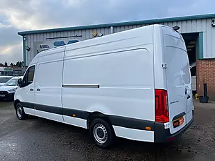 Used 2023 Mercedes-Benz Sprinter Progressive White - Interior and Exterior details 18