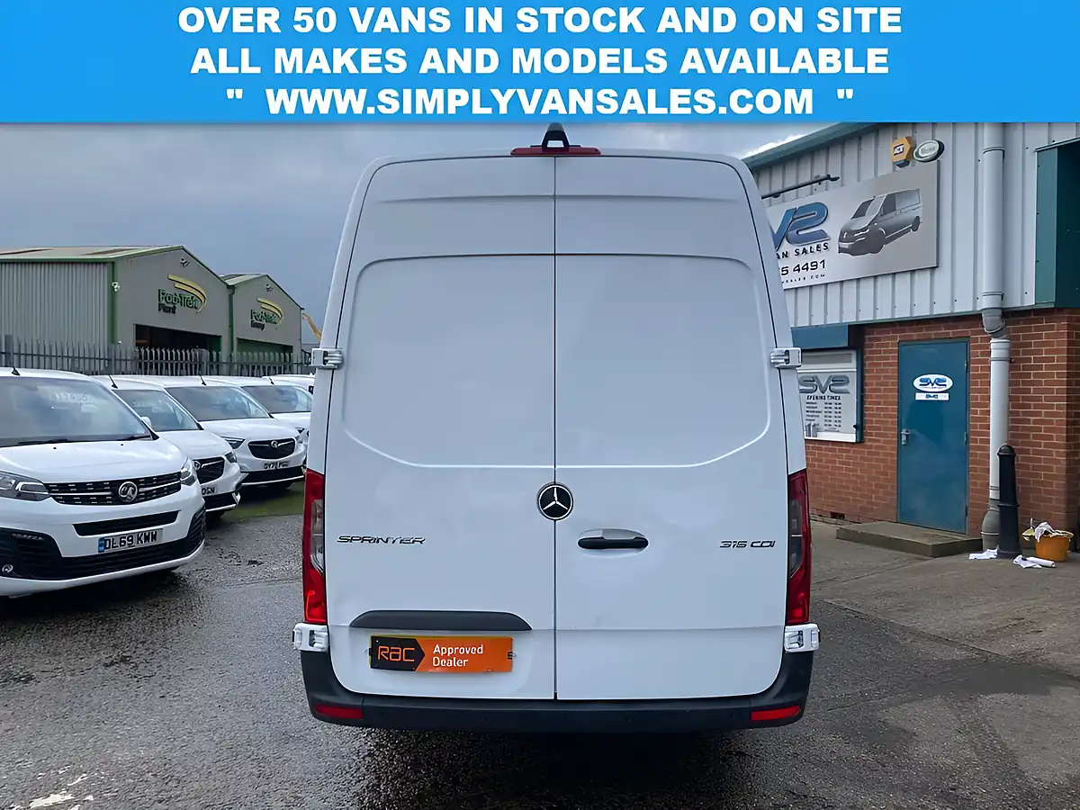 Used 2023 Mercedes-Benz Sprinter Progressive White - Interior and Exterior details 7