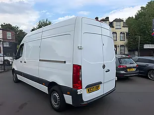 Used 2023 Mercedes-Benz Sprinter Progressive White - Interior and Exterior details 4