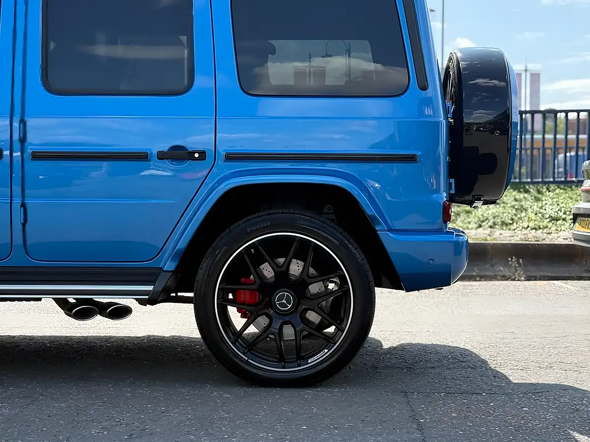 Used 2023 Mercedes G Class G63 AMG Blue - Interior and Exterior details 8