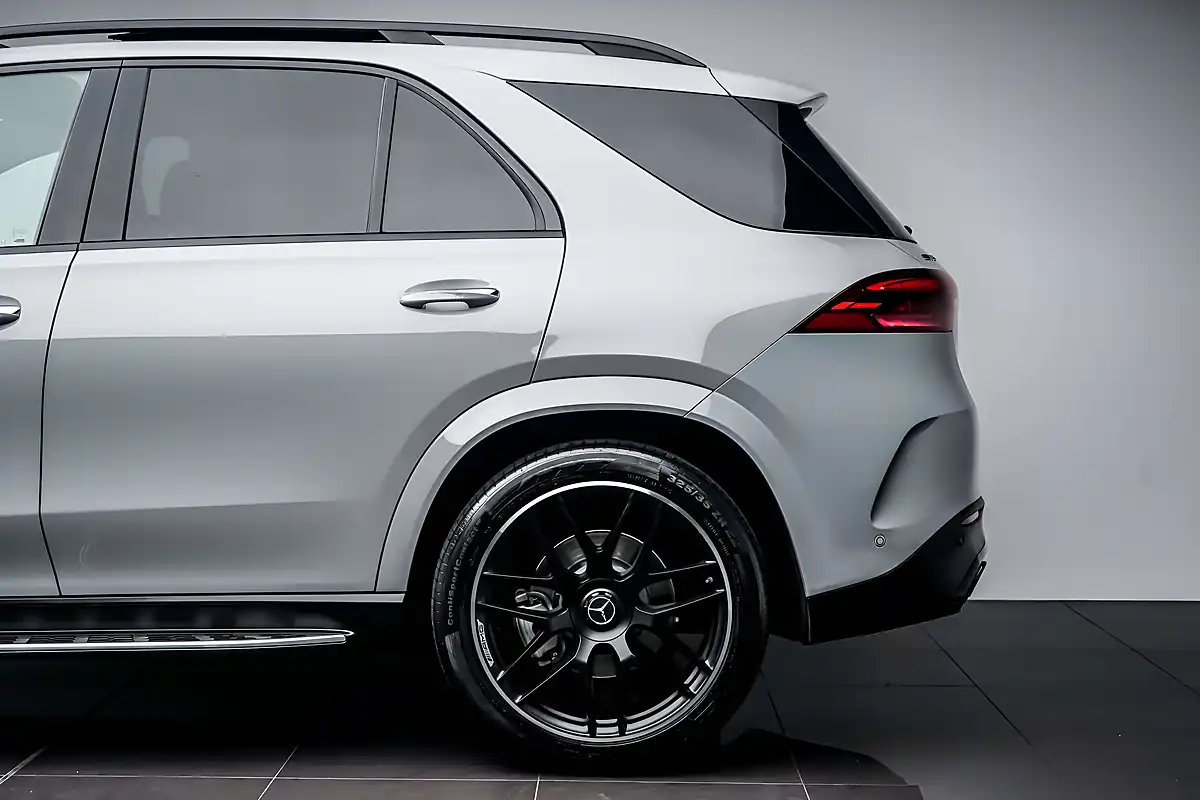 Used 2023 Mercedes GLE53 AMG Night Edition (premium Plus) Alpine Grey - Interior and Exterior details 15