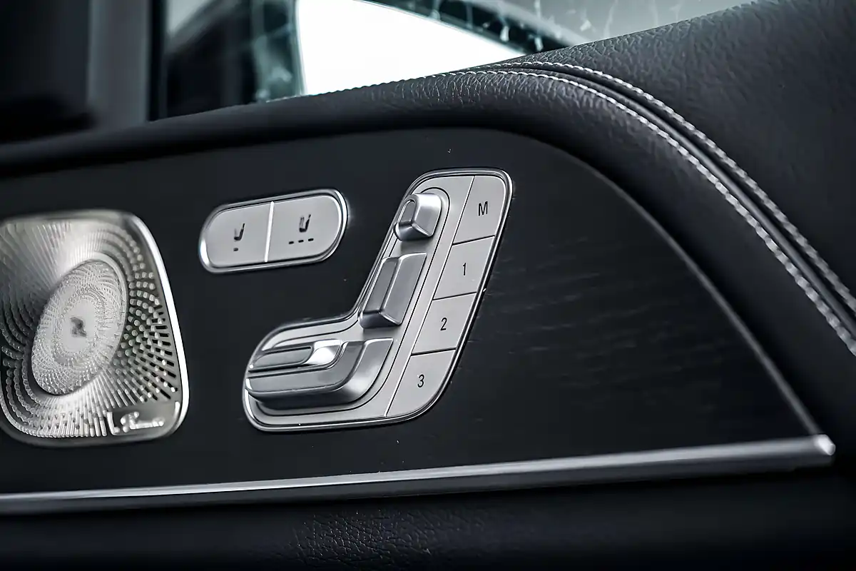 Used 2023 Mercedes GLE53 AMG Premium+ Obsidian Black - Interior and Exterior details 16
