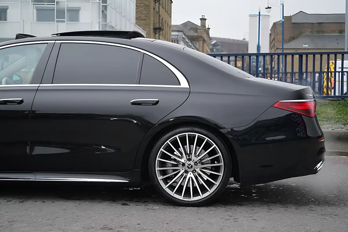 Used 2023 Mercedes S350 AMG Line (premium Plus, Executive) Black - Interior and Exterior details 10