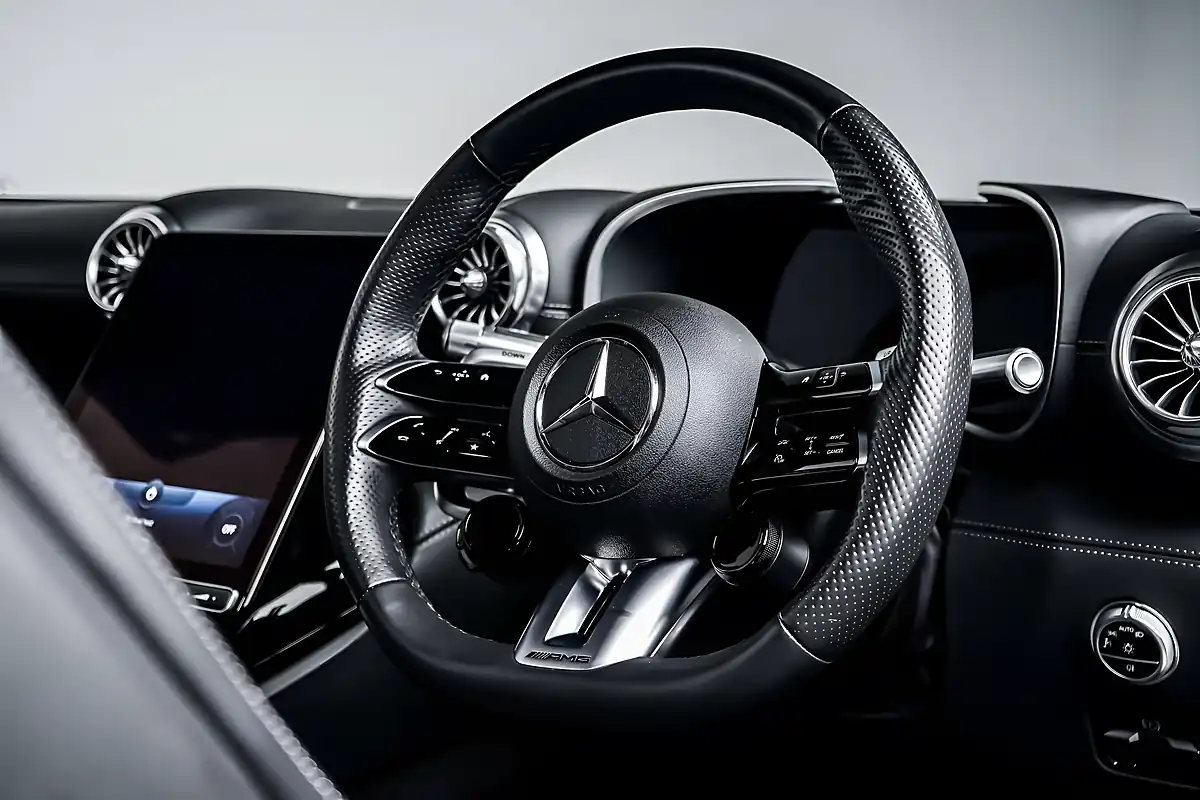 Used 2023 Mercedes Sl Premium Plus Black - Interior and Exterior details 16
