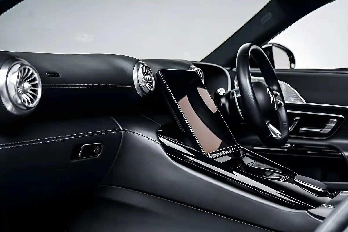 Used 2023 Mercedes Sl Premium Plus Black - Interior and Exterior details 17