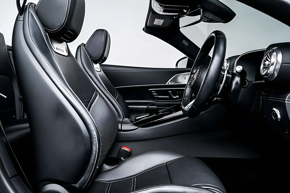 Used 2023 Mercedes Sl Premium Plus Black - Interior and Exterior details 5