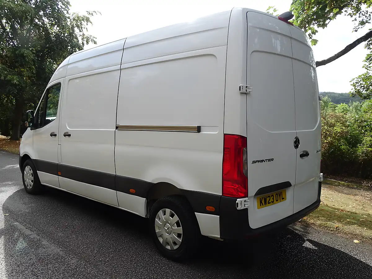 Used 2023 Mercedes Sprinter Premium Arctic White - Interior and Exterior details 3