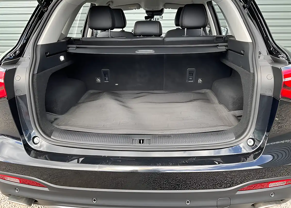 Used 2023 MG Hs Excite Black - Interior and Exterior details 11