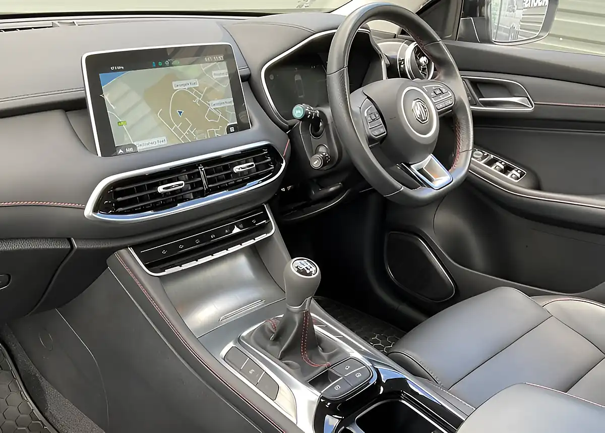 Used 2023 MG Hs Excite Black - Interior and Exterior details 15