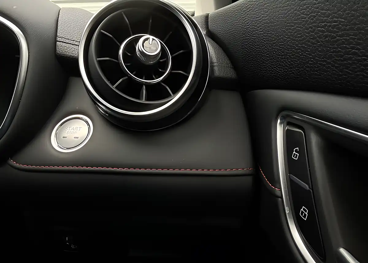 Used 2023 MG Hs Excite Black - Interior and Exterior details 18