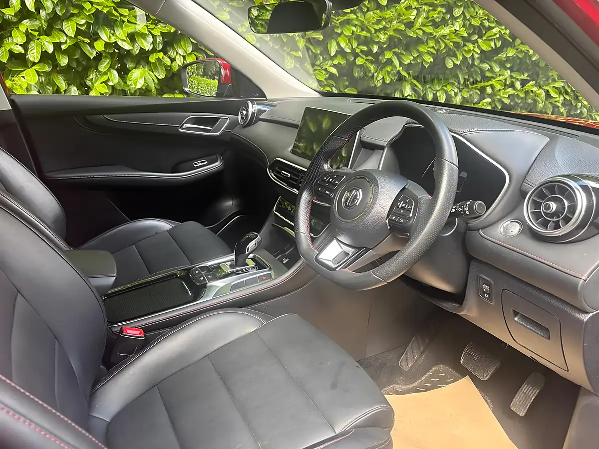 Used 2023 MG Hs Excite Red - Interior and Exterior details 10