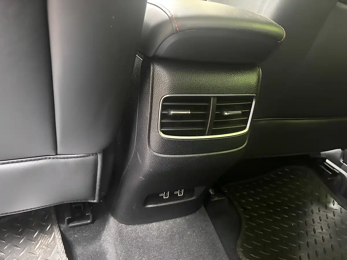 Used 2023 MG Hs Excite Red - Interior and Exterior details 12
