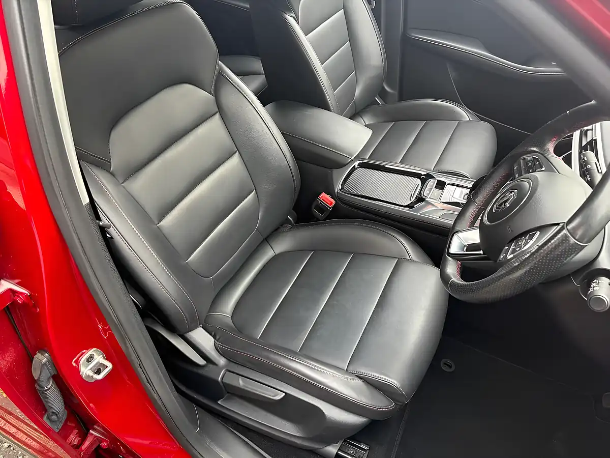 Used 2023 MG Hs Excite Red - Interior and Exterior details 10