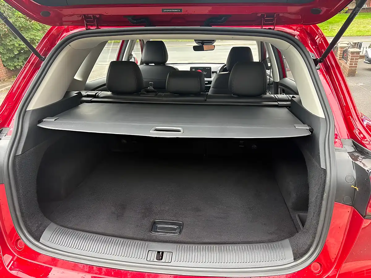 Used 2023 MG Hs Excite Red - Interior and Exterior details 12