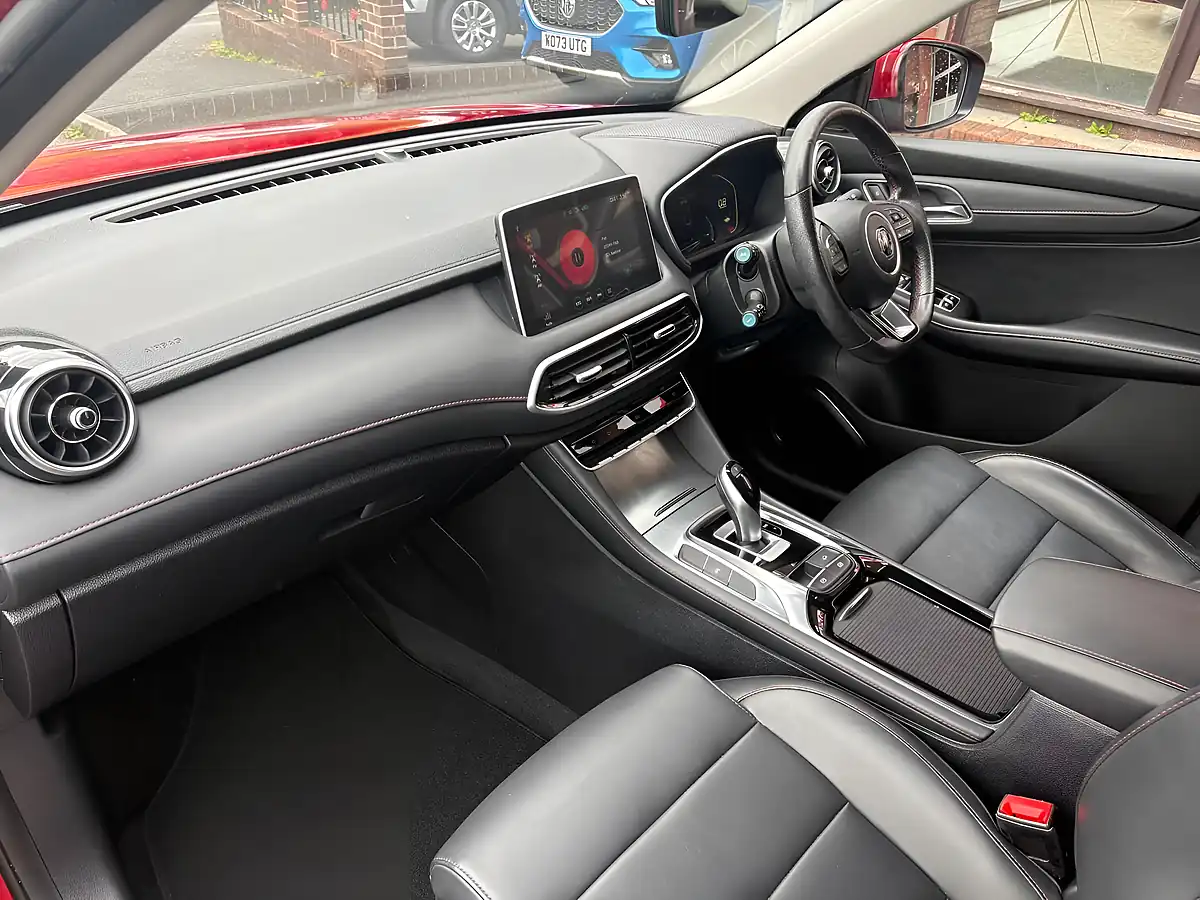 Used 2023 MG Hs Excite Red - Interior and Exterior details 13