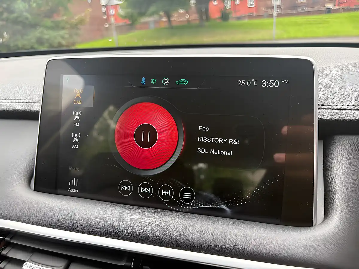 Used 2023 MG Hs Excite Red - Interior and Exterior details 15