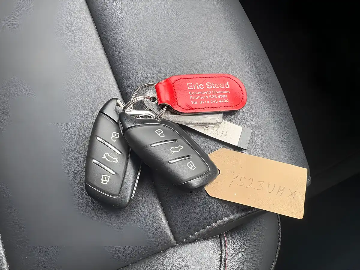 Used 2023 MG Hs Excite Red - Interior and Exterior details 19