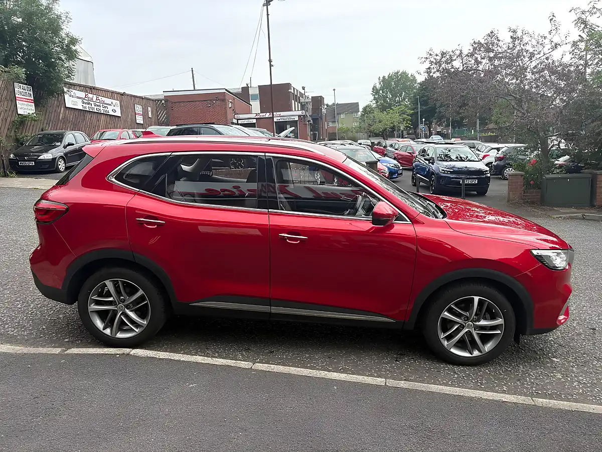 Used 2023 MG Hs Excite Red - Interior and Exterior details 2