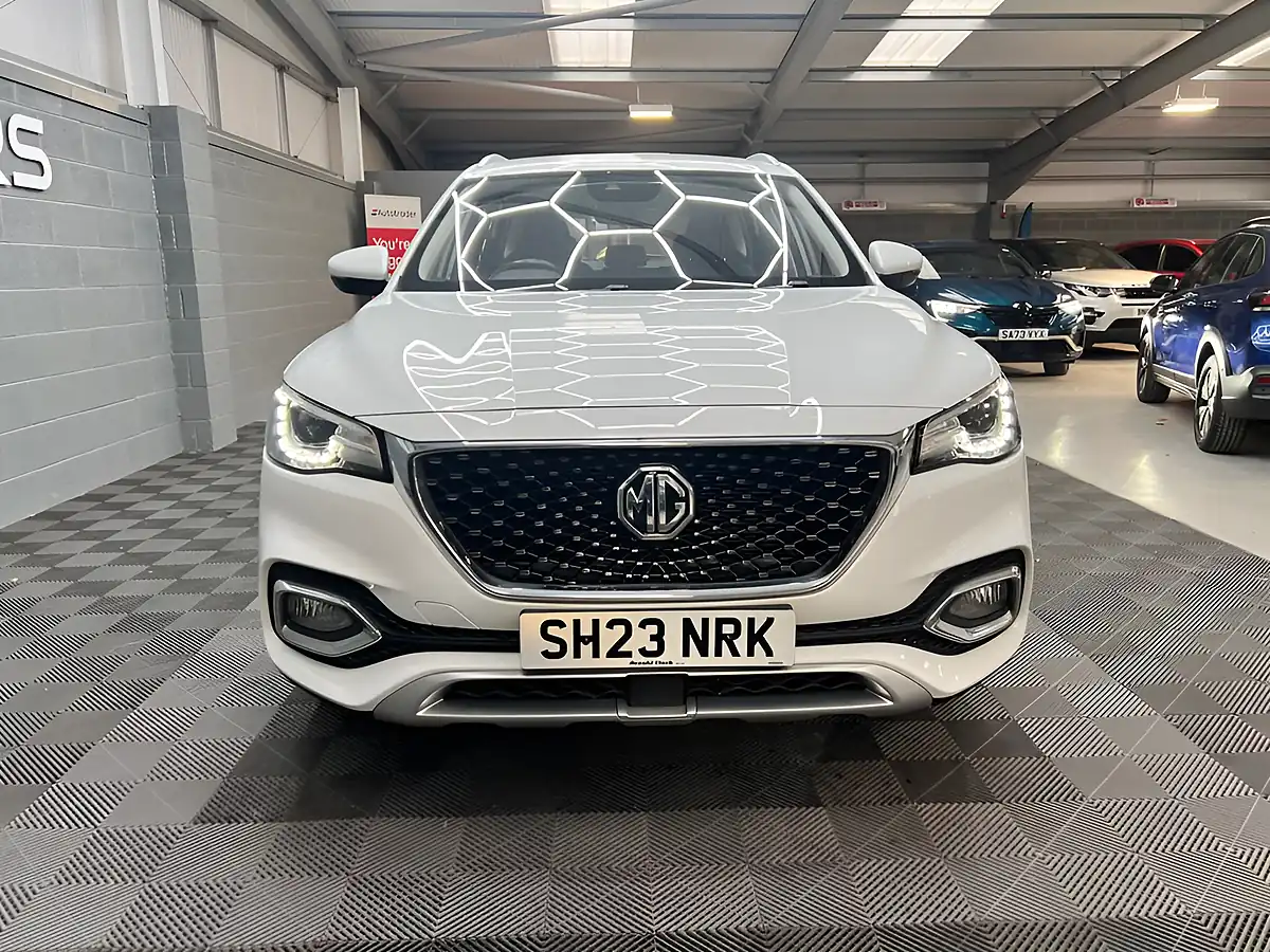 Used 2023 MG HS Excite White - Interior and Exterior details 4