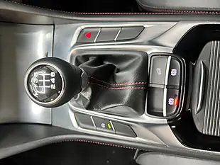 Used 2023 MG HS Excite White - Interior and Exterior details 9