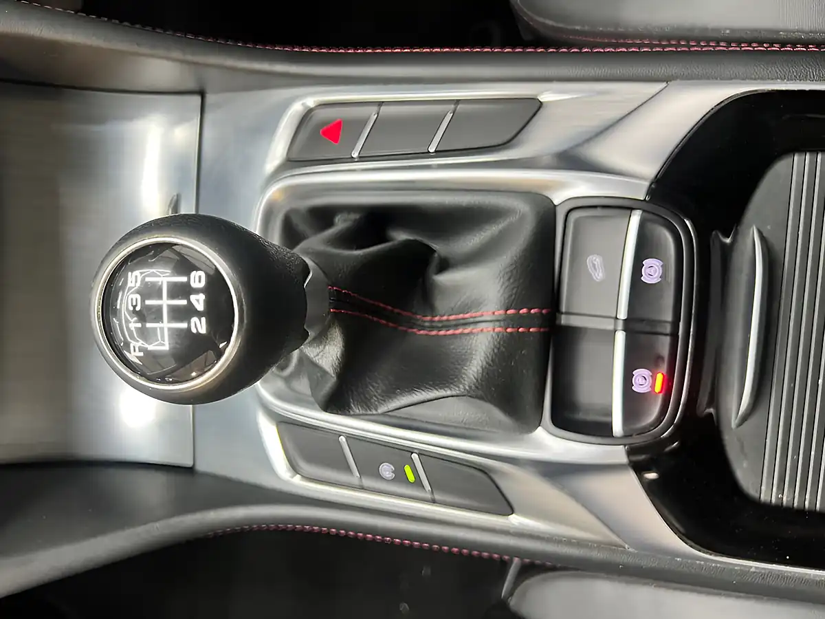 Used 2023 MG HS Excite White - Interior and Exterior details 9