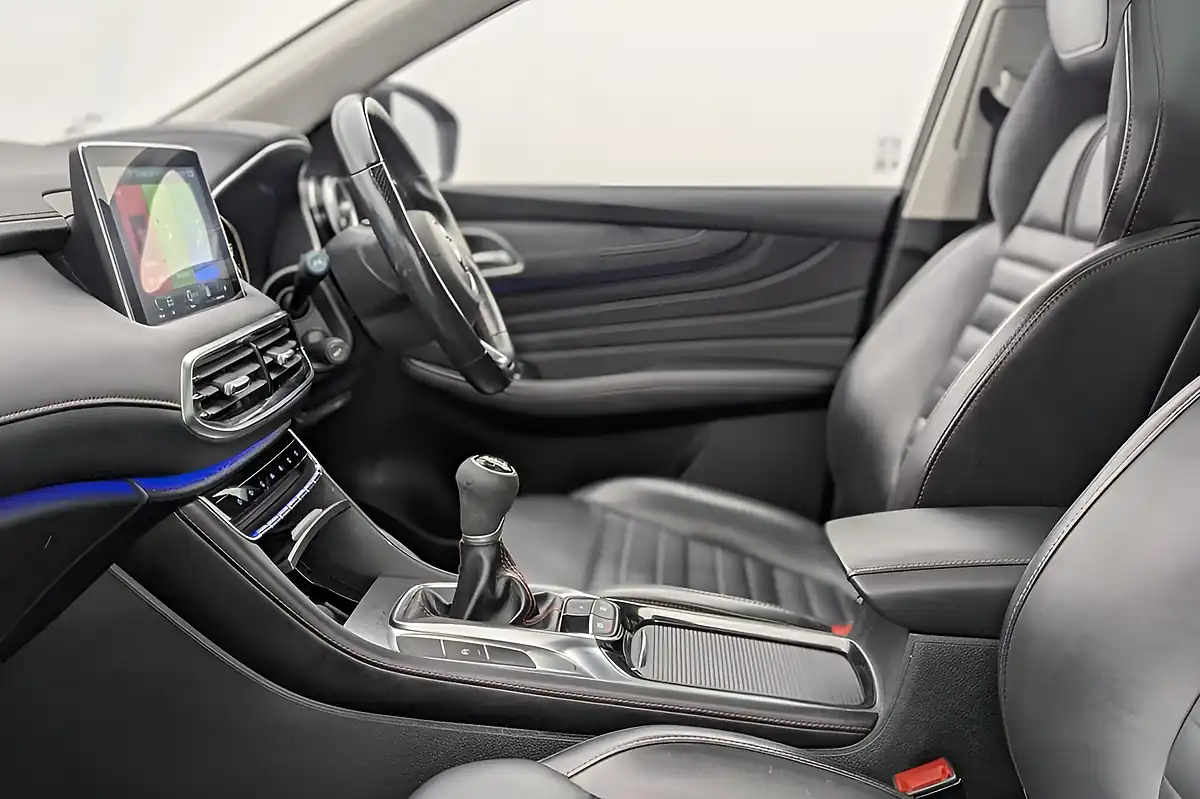 Used 2023 MG HS Exclusive Black - Interior and Exterior details 13