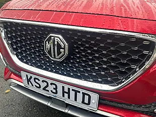 Used 2023 MG HS Exclusive Red - Interior and Exterior details 9