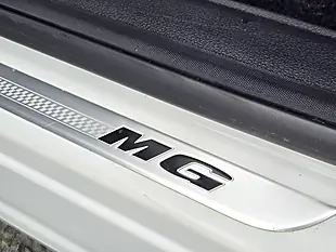 Used 2023 MG HS Trophy Arctic White - Interior and Exterior details 15