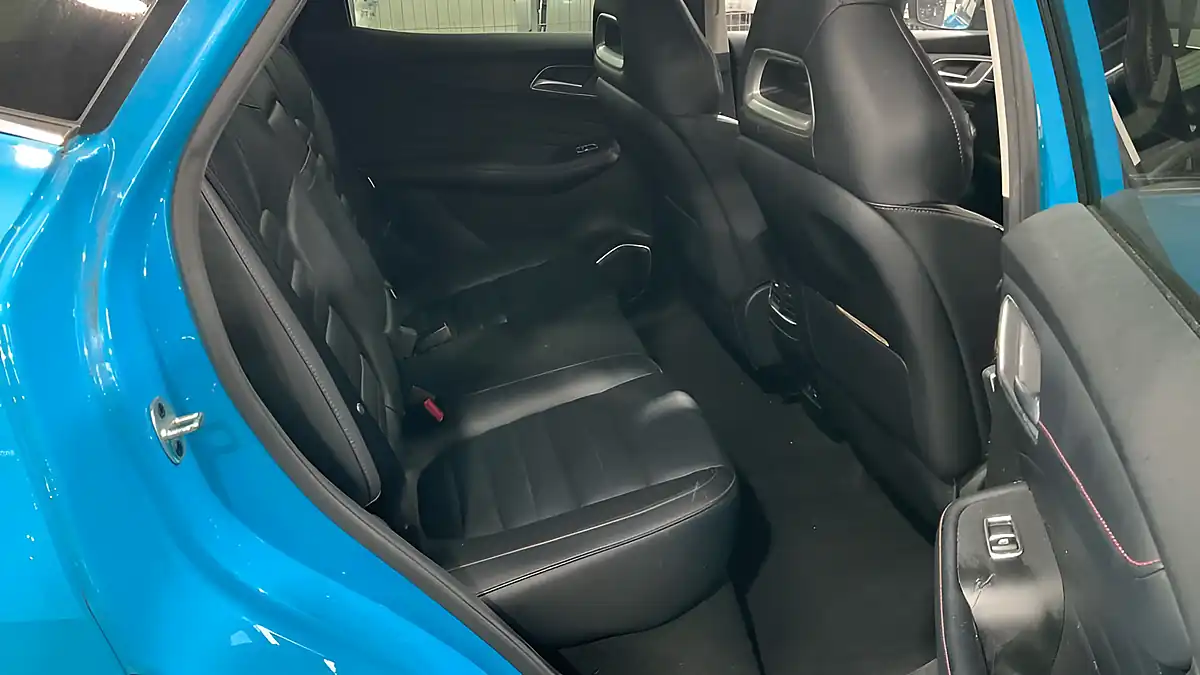 Used 2023 MG HS Trophy Blue - Interior and Exterior details 19