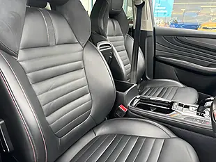 Used 2023 MG HS Trophy Urban Grey - Interior and Exterior details 5